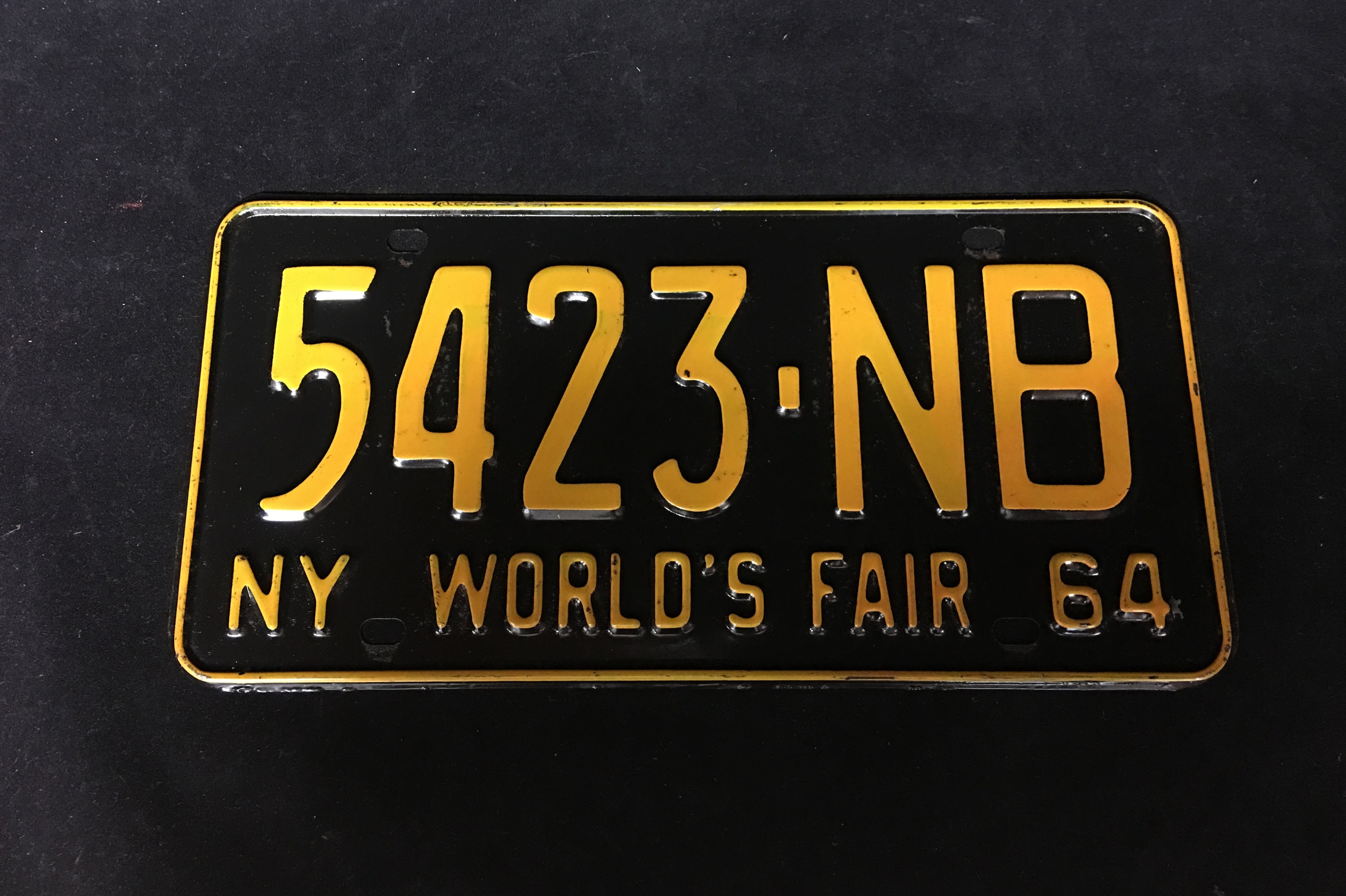 Vintage 1964 New York World's Fair License Plate