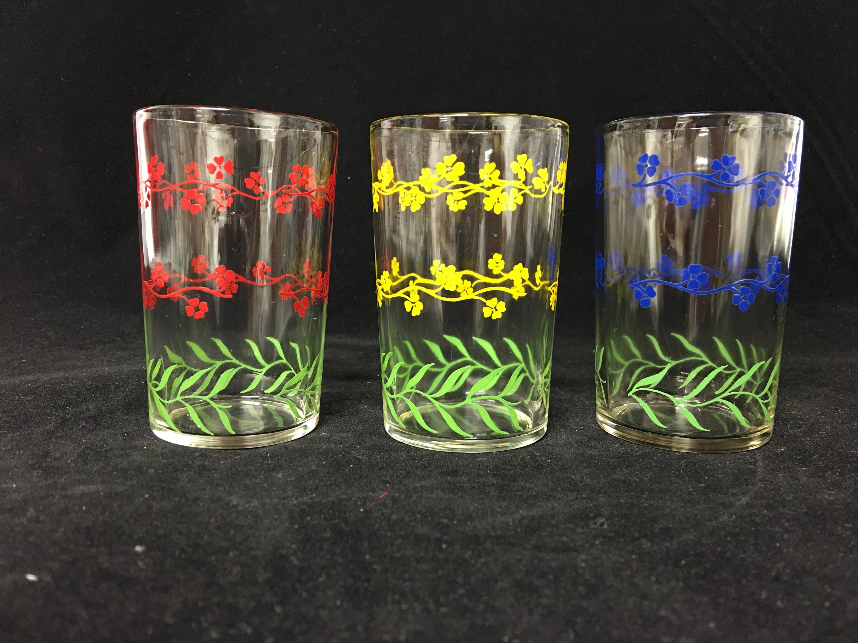 Vintage Swanky Swig Juice Glasses Set (6) Vintage Swanky Swig Juice Glasses Set (6)