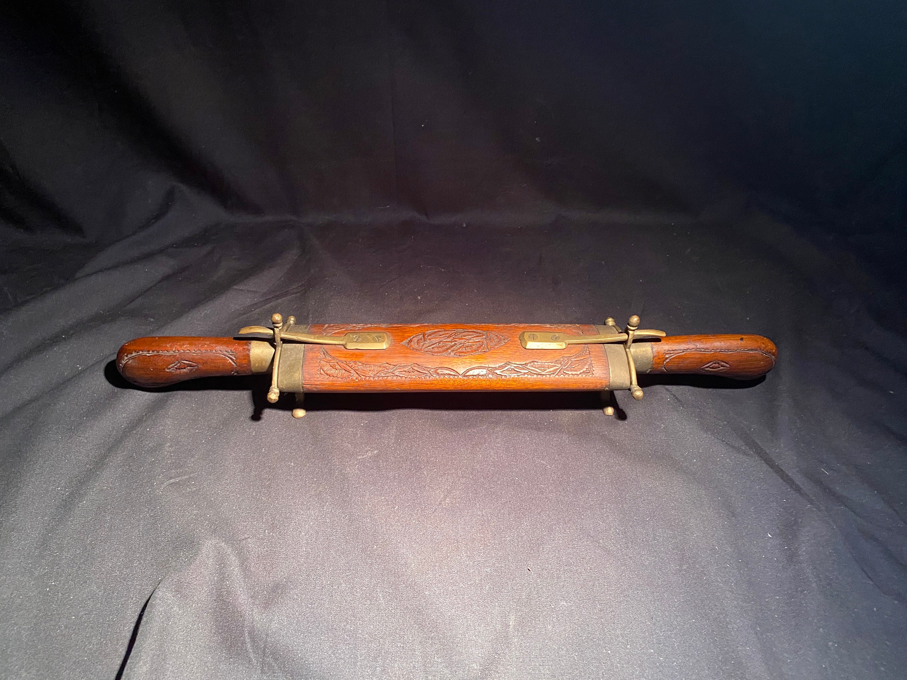 Antique Carving Set