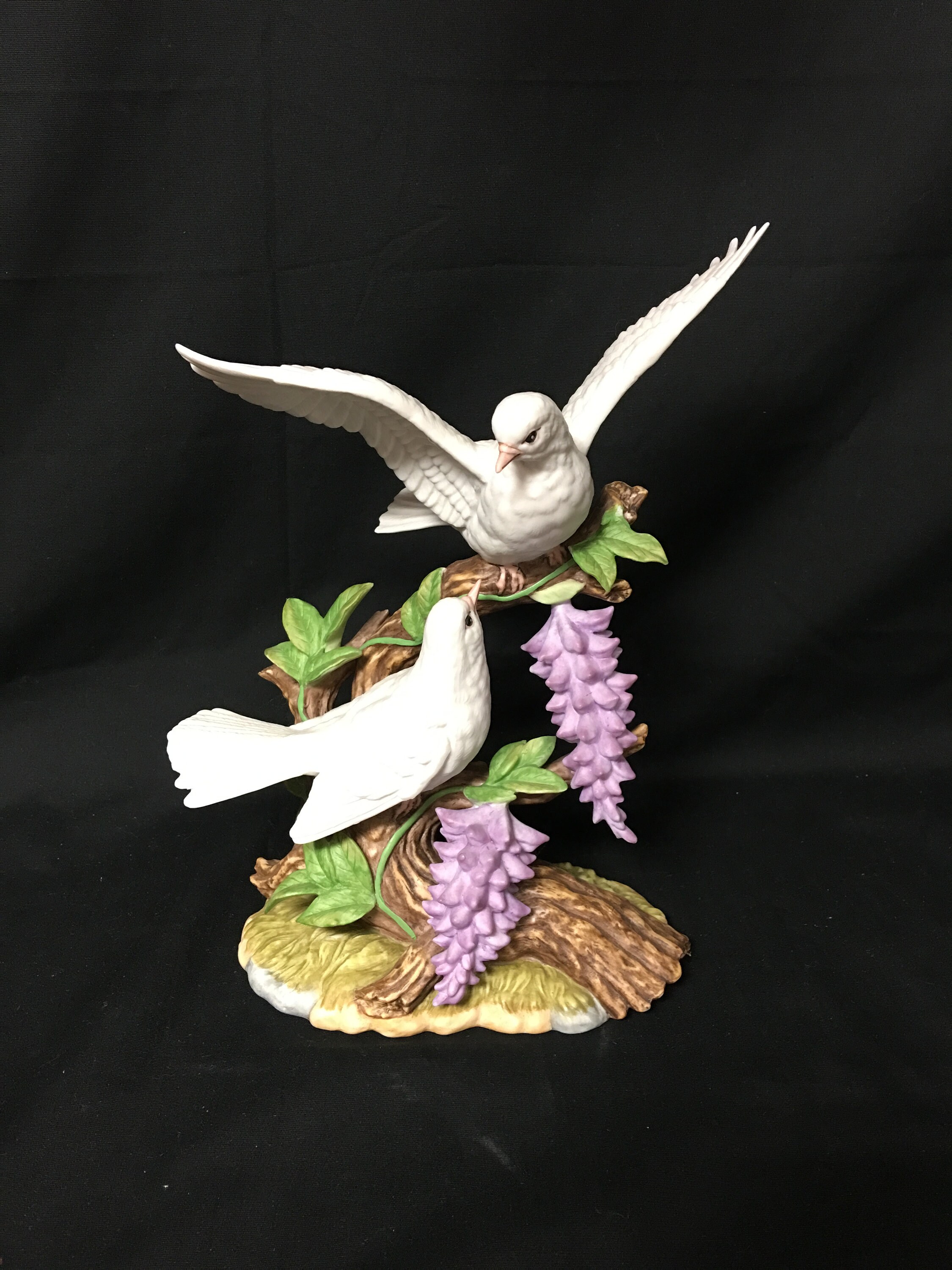 Heritage Collection 68012 Eternal Love, Love Birds Figurine