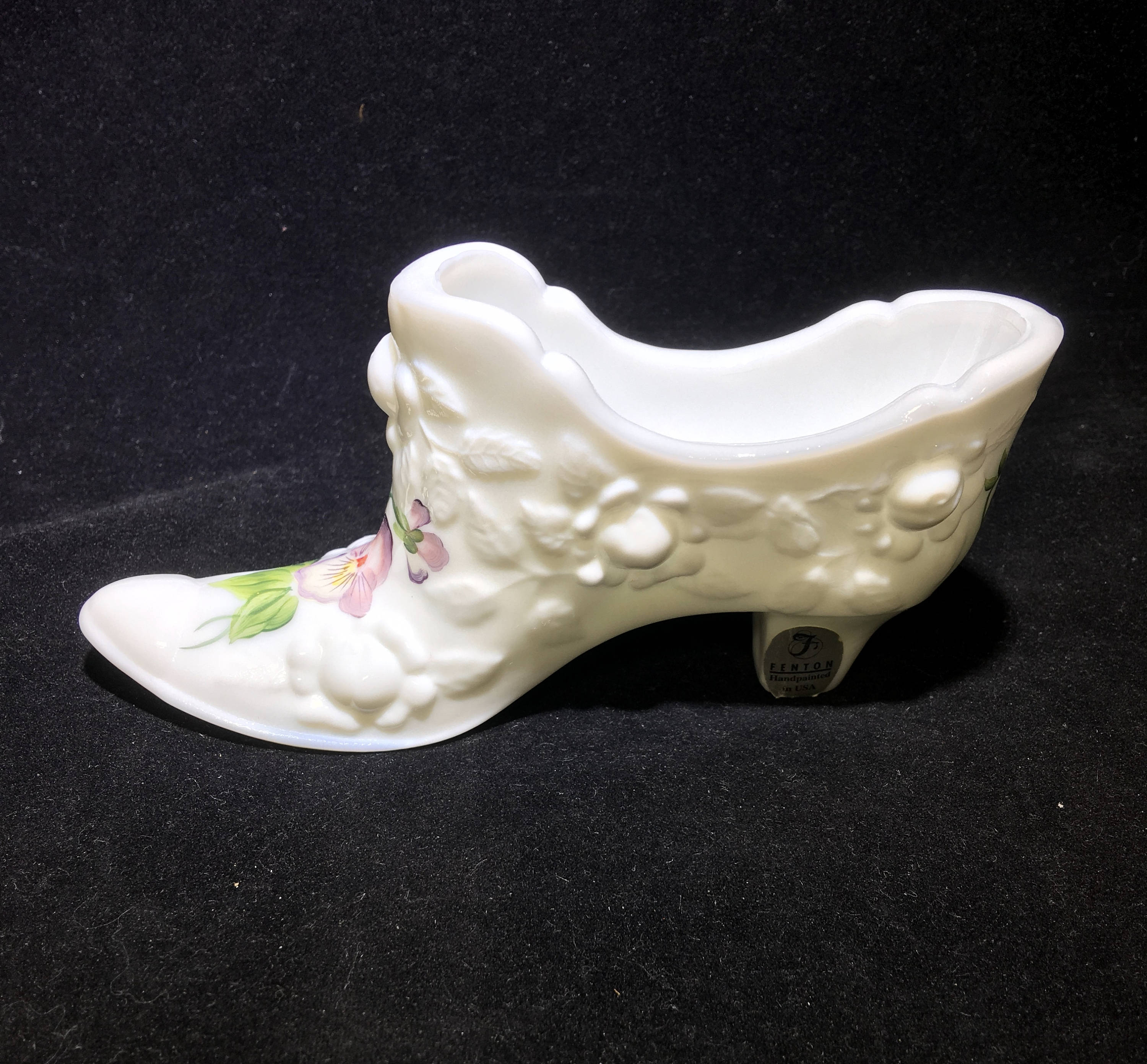 Fenton Burmese Milk Glass Slipper
