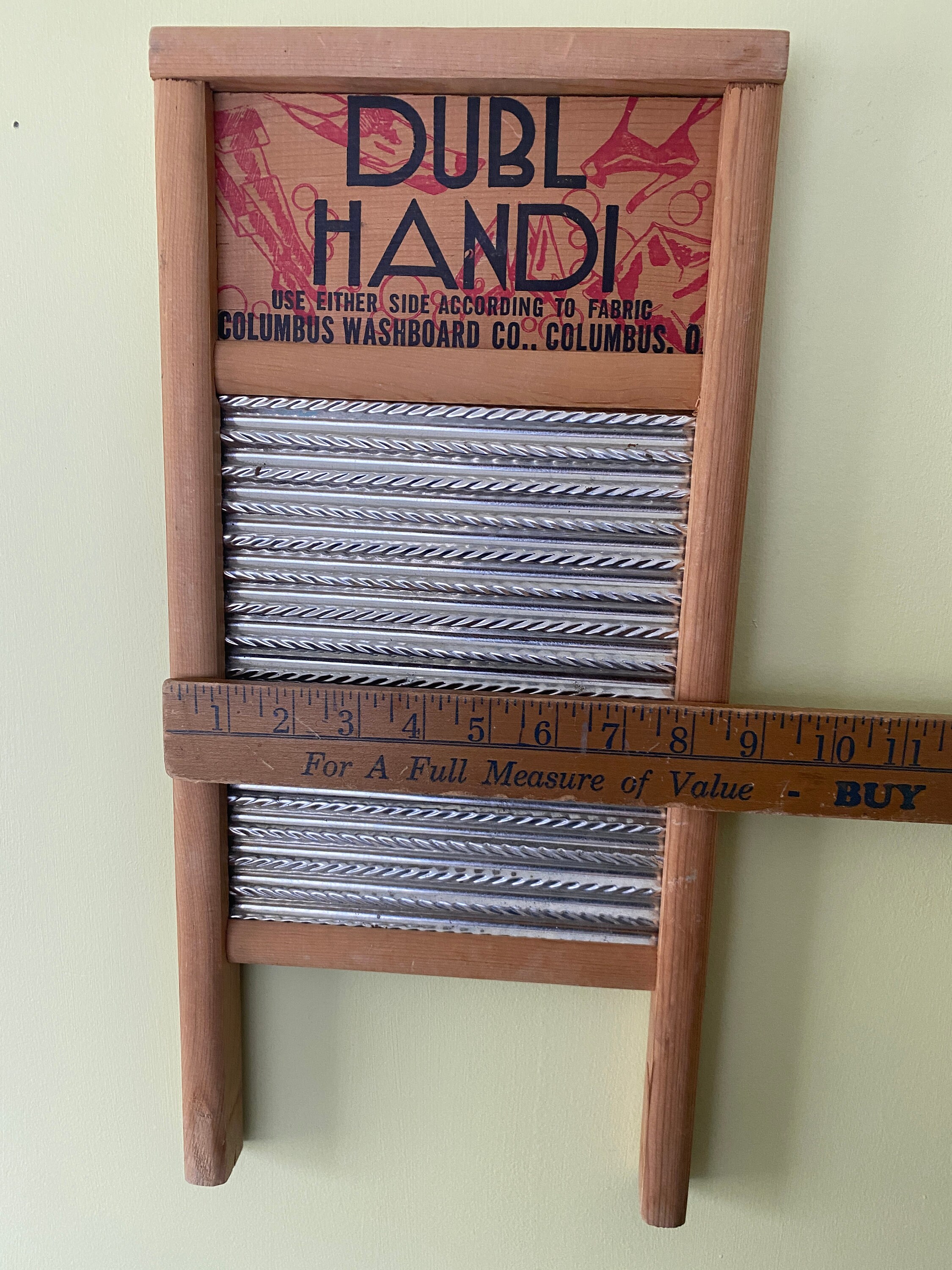 Rustic Washboard Laundry Room Decor