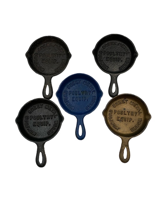 Miniature Cast Iron Skillets / Ashtrays