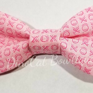 Cat Bow- Pink XOXO Valentine&#39;s Day Cat Bow