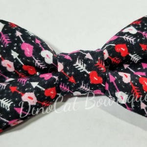 Cat Bow- Black with Red and Pink Glitter Hearts Valentine&#39;s Day Cat Bow