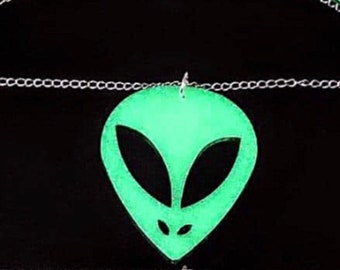 Alien necklace, alien jewellery. Glow in the dark necklace, glow in the dark jewellery. Unique gift, geek, nerd, sci-fi. Limited Edition.