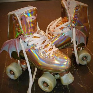 Alas de zapatos, ala de dragón murciélago, cosplay, custom, alas, roller derby, accesorios para patines, moda alternativa. Víspera de Todos los Santos