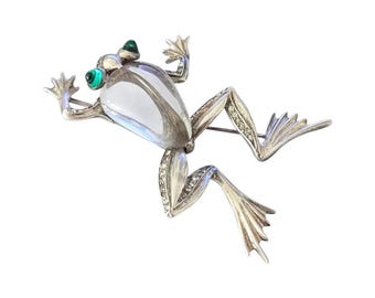 Trifari Frog Jelly Belly Brooch Pin from 1930s