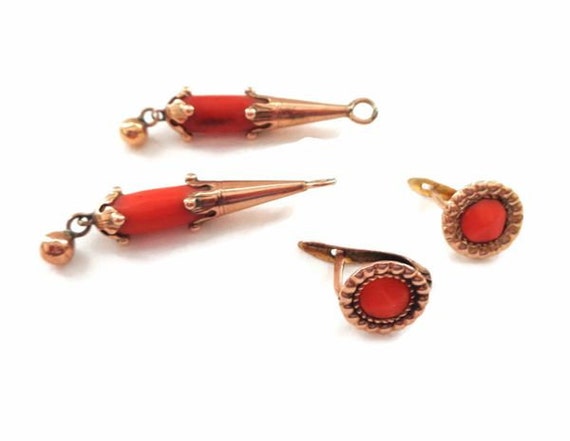 14K and Coral Antique Night and Day Earrings - image 5