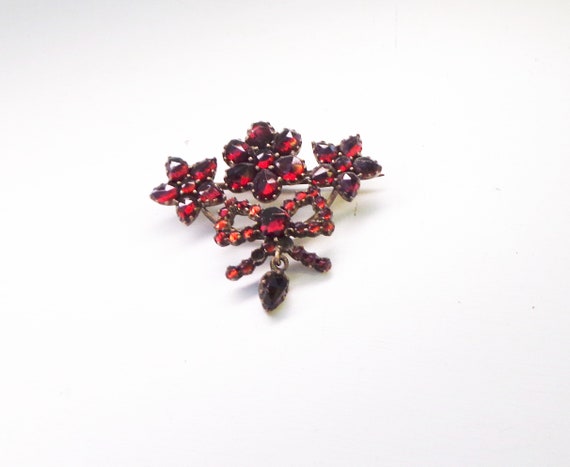 Bohemian Garnet Bow Pin with Dangle and Stars - image 1