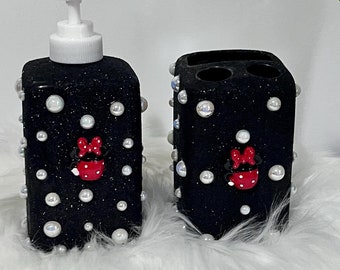 Disney bathroom decor- 2Piece Bathroom Accessories set,  Minnie Mouse inspired Bathroom set-Black bling bathroom Set