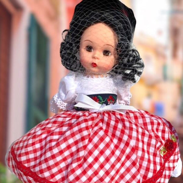 Madame Alexander San Genero Festival Doll No. 38140 NEW NRFB mint!