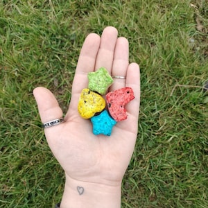Recycled Paper Wildflower Seed Bombs / Wedding Rice Throw Ideas / Chaos Garden / Seed Throwing