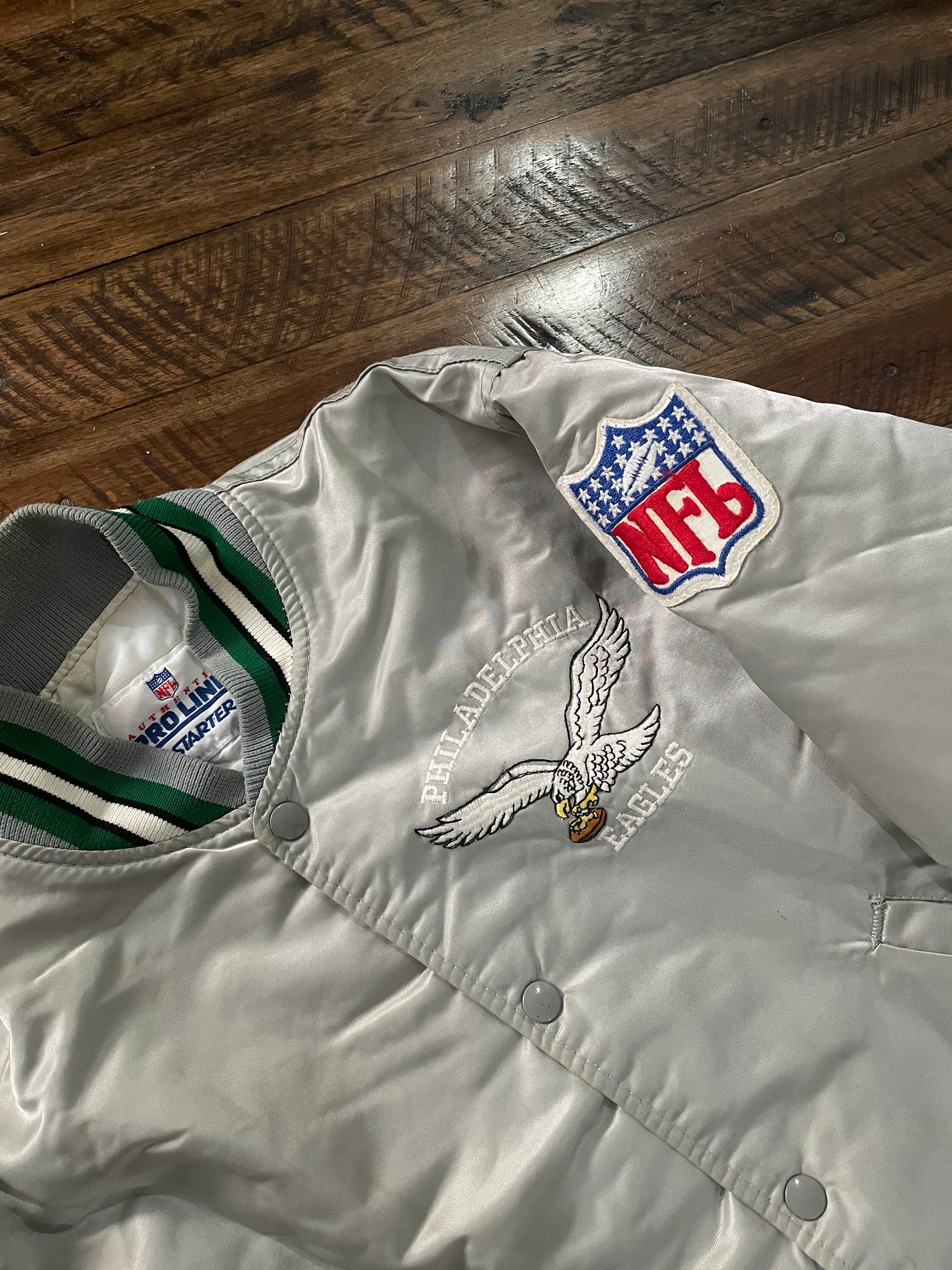 90s Philadelphia Eagles Silver Starter 