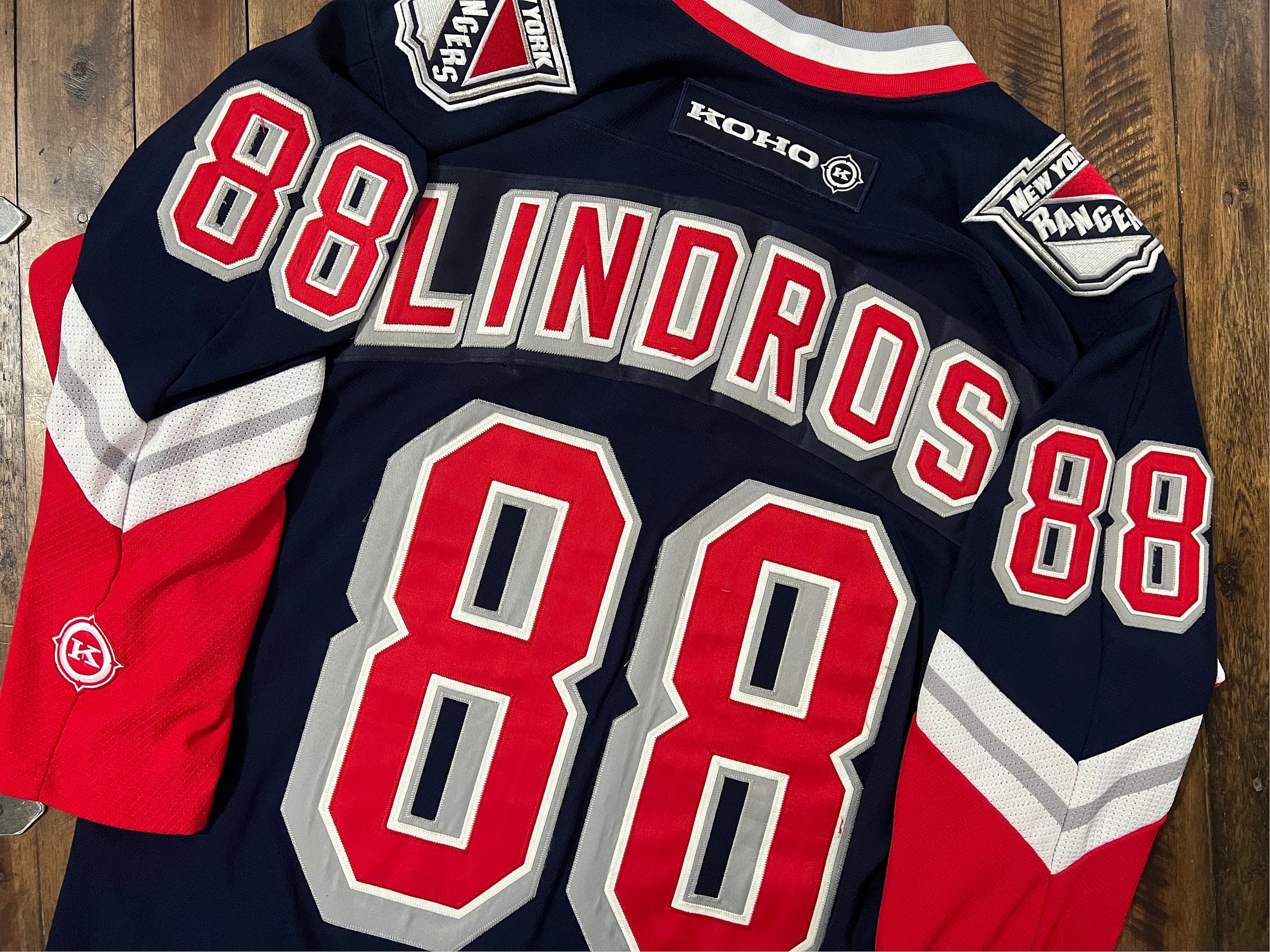VintageClothingRadar Vintage New York Rangers Eric Lindros Jersey