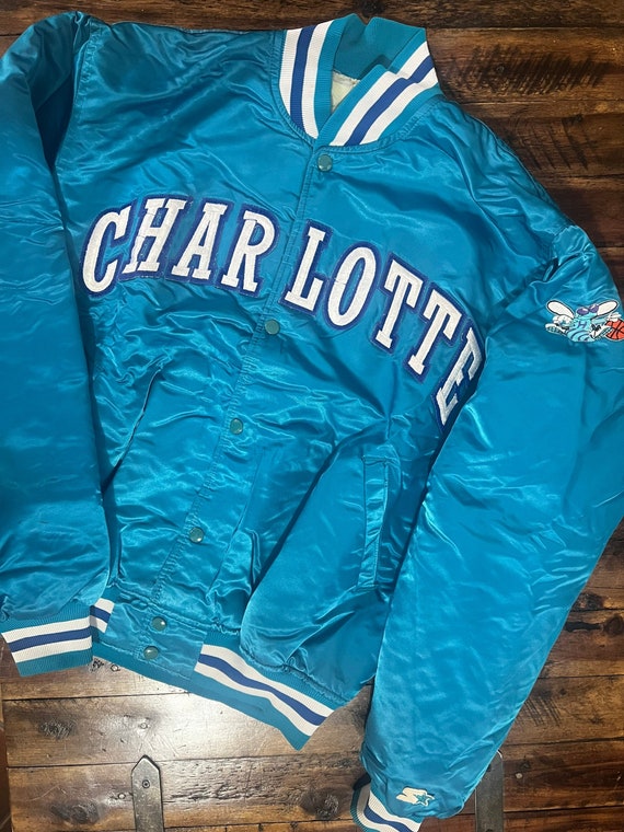 Large 90s Charlotte Hornets Starter Windbreaker