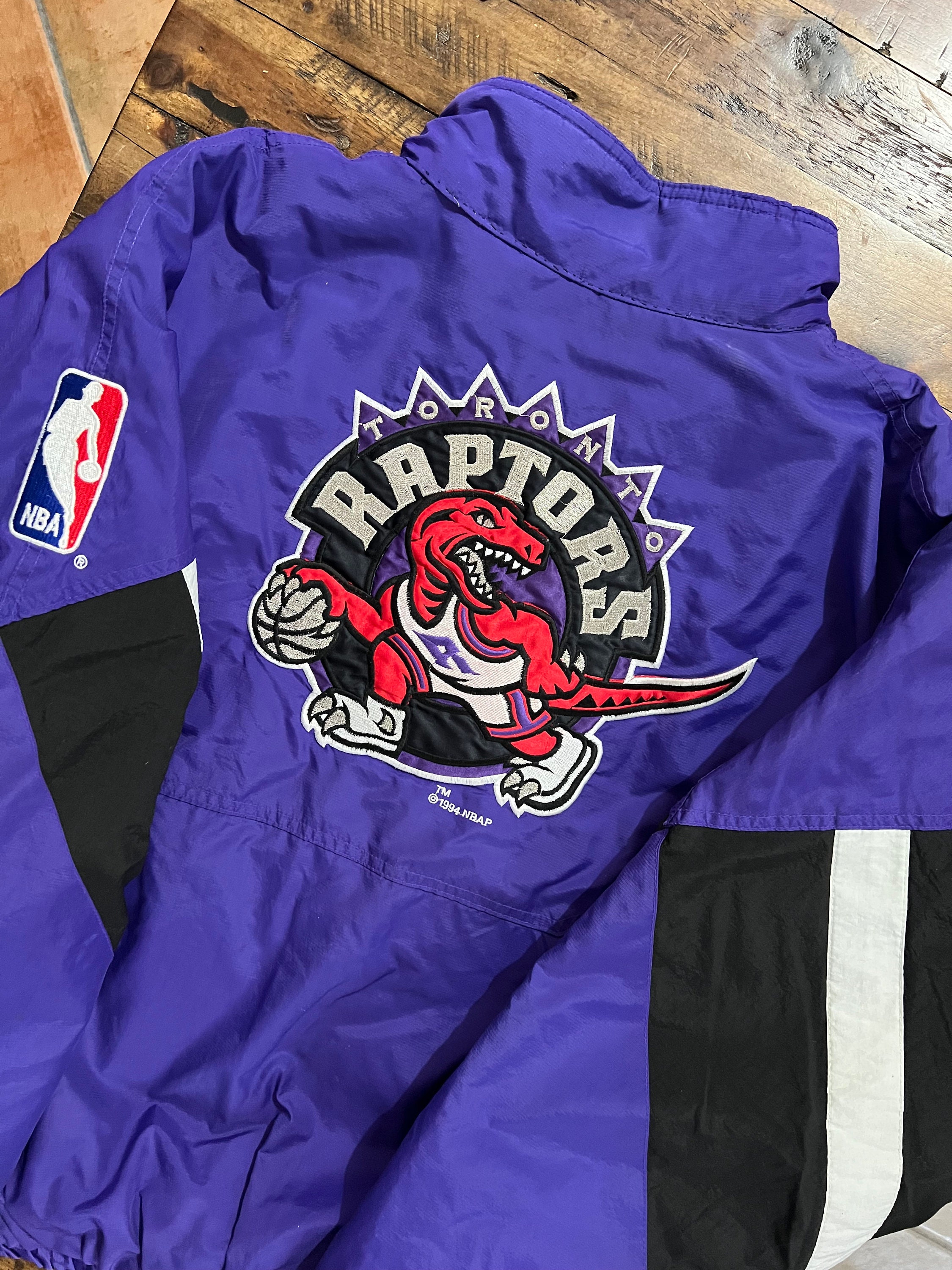 Vintage 90's NBA Toronto Raptors Starter Puffer Jacket. Mens Large  Basketball