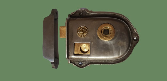 ~Quality ~Davenport ~ Cast Iron /& Brass Rim Lock ~/& Door Knobs 65.mm