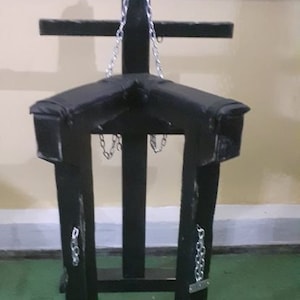 Krona Chair
