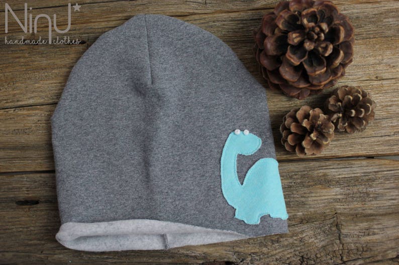 Winter soft Cap-childadult cap with dinosaur application-soft cotton sweatshirt-Slouchy winter beante Cap