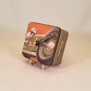 Metal Desk Clock,battery operated,hand made