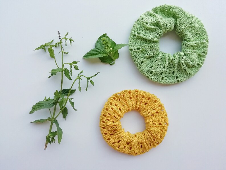 Scrunchies in crochet 100/%yellow cottonfashion hairhair clip elastic hair fashion 90s