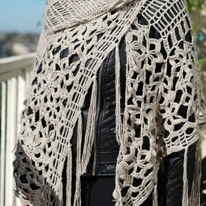 Autumn alpacas wool shale / Autumn Winter Outfit / gift for her / hippy boho style