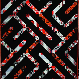 Slash/Backslash quilt pattern for reversible pieced quilt