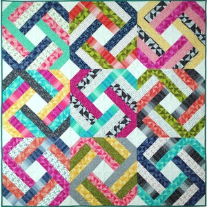 Jelly Roll Precut Quilt Pattern "Twist & Slice" for 2 1/2-inch strips