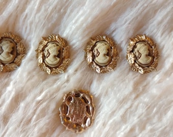 Vintage Gothic Cameo Rhinestone Brooch: Bronze DIY Embellishment