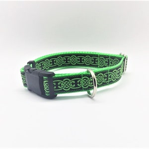 Celtic knot dog collar 1 wide Green image 1