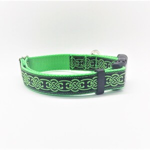 Celtic knot dog collar 1 wide Green image 2