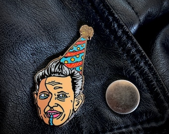 Es Ma Birthdaaaay (Grandmaster) - Hard Enamel Glitter Pin