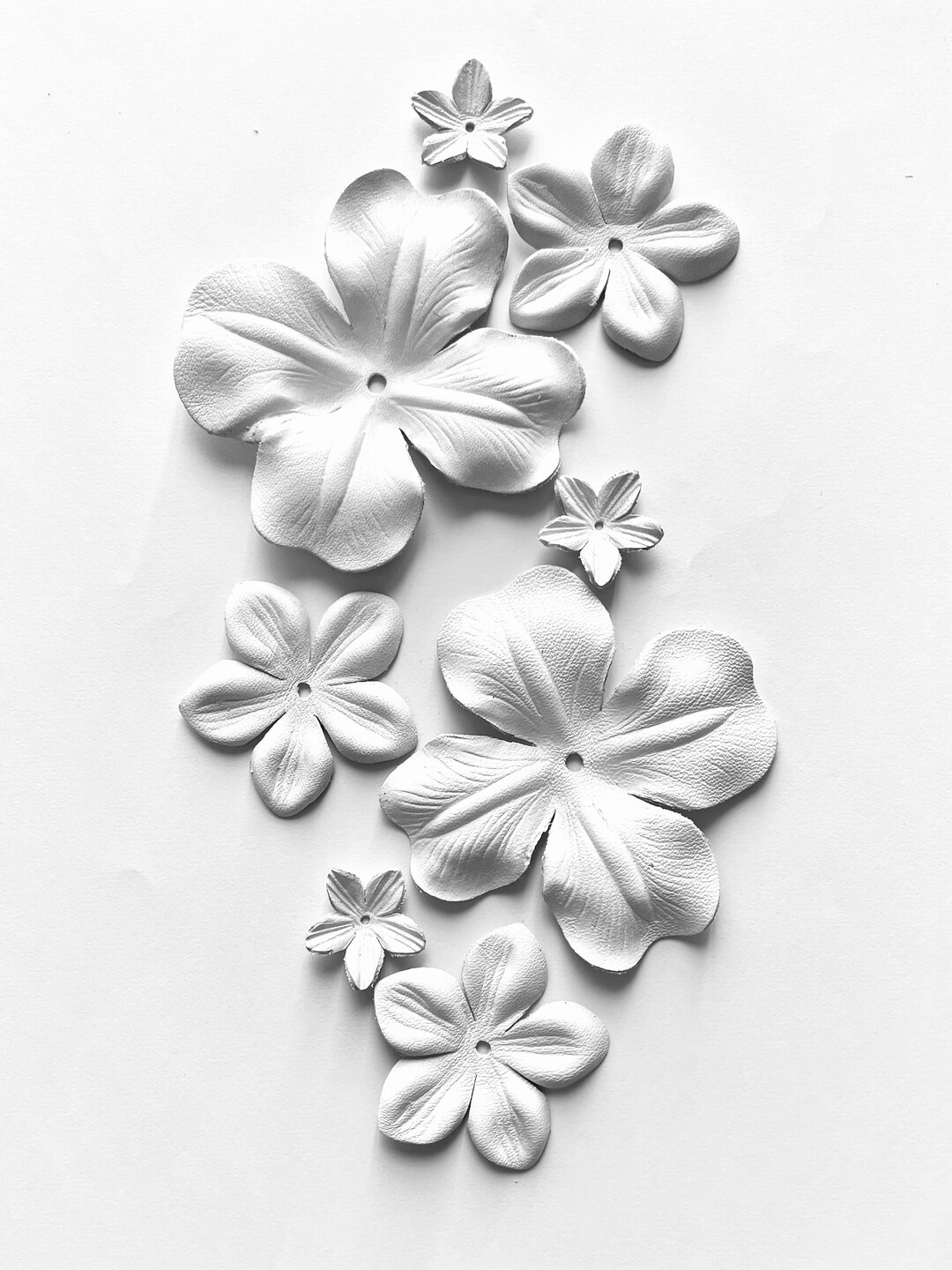 Total White Leather Flowers Set of 8 Pcs Etsy