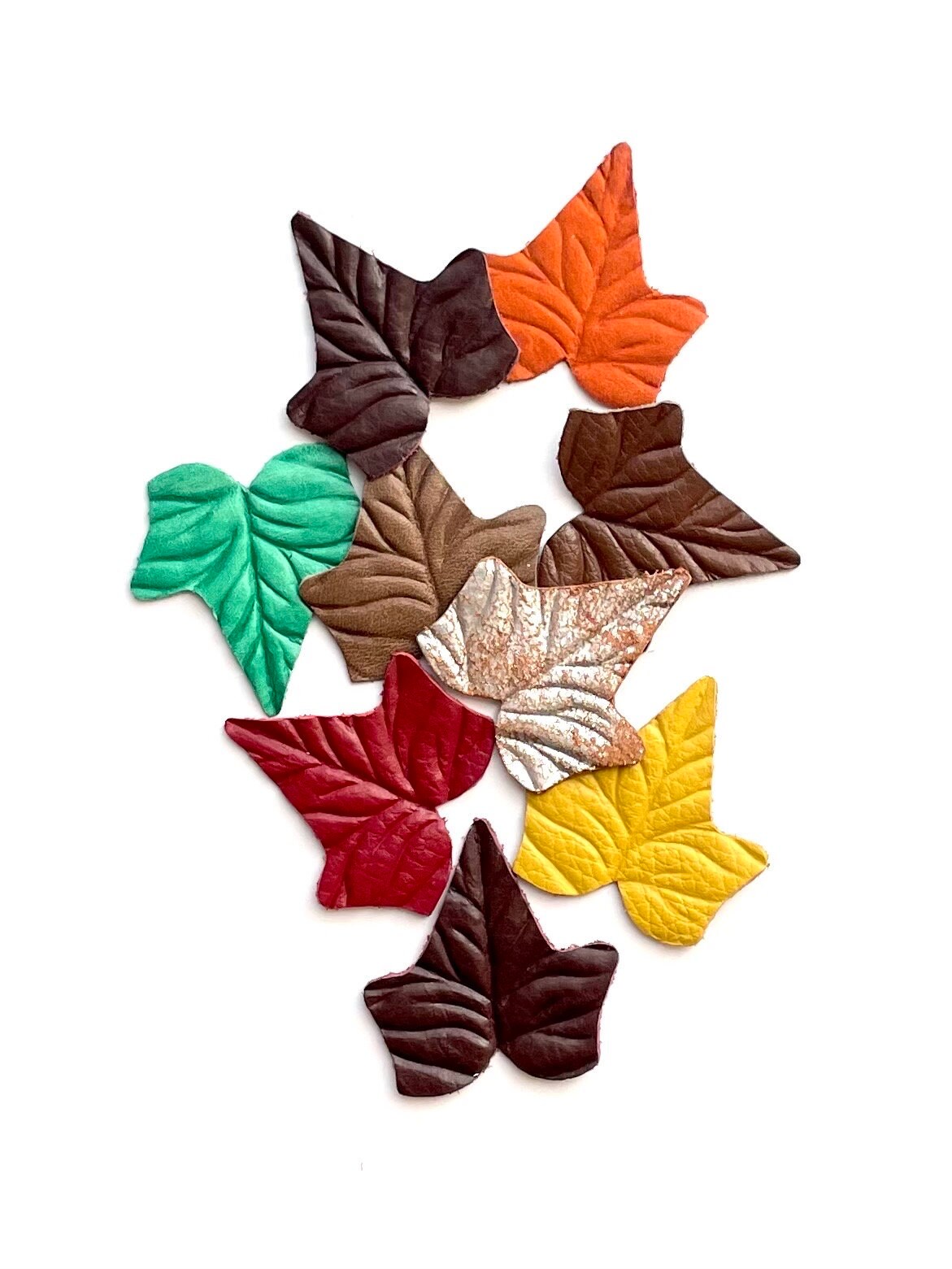 leather leaves size 5 x 5.5 cm price for 4 leaves