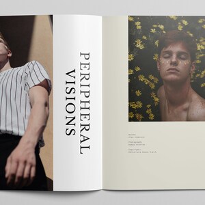 Puede incluir: Una doble p&aacute;gina de revista con el t&iacute;tulo "Visiones perif&eacute;ricas" que presenta dos fotos de un joven. La primera foto muestra al hombre con una camisa a rayas y pantalones negros, mirando hacia arriba. La segunda foto muestra al hombre con los ojos cerrados, rodeado de flores amarillas.