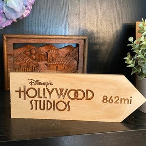 Custom sign to Hollywood Studios