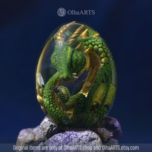 Green Dragon Egg, VIP Gift Set: Spiral-horned Baby Dragon in Epoxy Resin Egg + LED Stand, Green and Gold Wyvern Embryo, Will made to ORDER