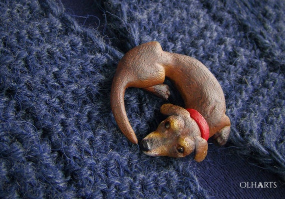 Dachshund Brooch Polymer Clay Sleeping Dog Dog Jewelry Round