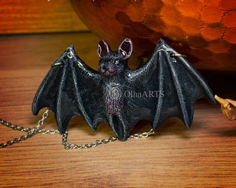 Pendant with cute flying bat, stainless steel chain, Halloween necklace in Gothic Style
