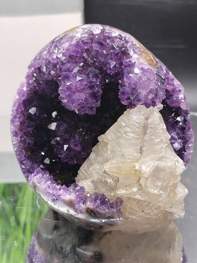 Rare 5" Collector Amethyst w/ Terminated Calcite Feature. Very Rare Combo!! Artigas, Uruguay