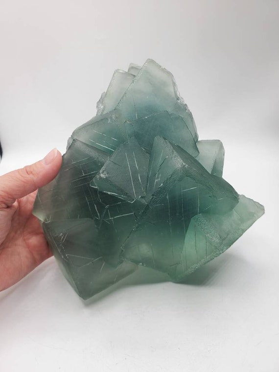 中国福建省から届いた特別な新入荷品。4 インチのキューブが付いた 7.5
