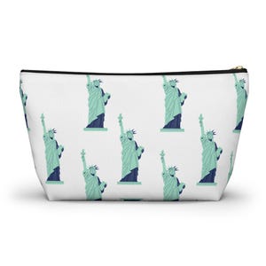 Statue of Liberty Accessory Pouch, Chic Travel Organizer, Gifts for Americans, School Supplies, Makeup Bag, USA Pride
