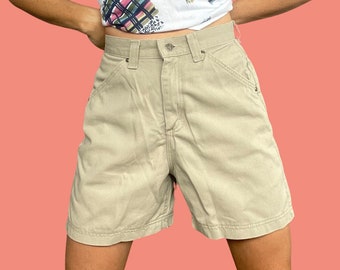 Super Cute 90s Khaki Walk Shorts | High Waist | 100% Cotton | Lee