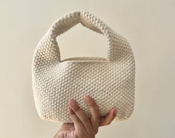 Mila Handbag, Crochet Handmade Purse