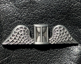 Tempus Fugit - 3D antique Nickel pin, 17th century New England Tombstone iconography, 3D enamel pin lapel silver gothic pin