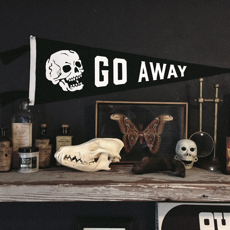 Skull Going Away Gift - 60+ Gift Ideas for 2026
