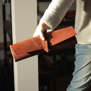 Leder Farbe Pinselrolle Geschenkideen für Künstler Künstler Künstlerrolle Paint Beste Geschenke für Künstler Pinselhalter Pinsel Rolltasche
