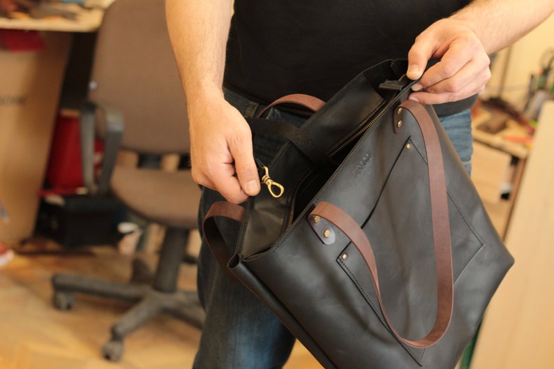 Genuine Leather Tote Bag Leather Anniversary Wedding Gift for Women Men Zipper Leather Purse Custom Gift for Her Travel Essential