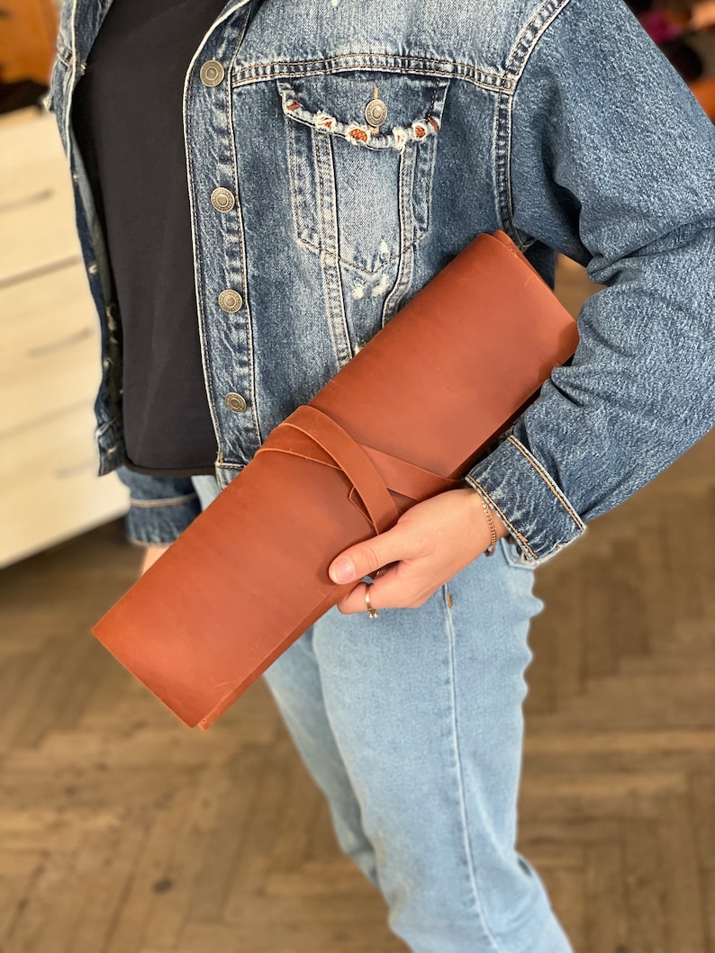 leather pencil roll